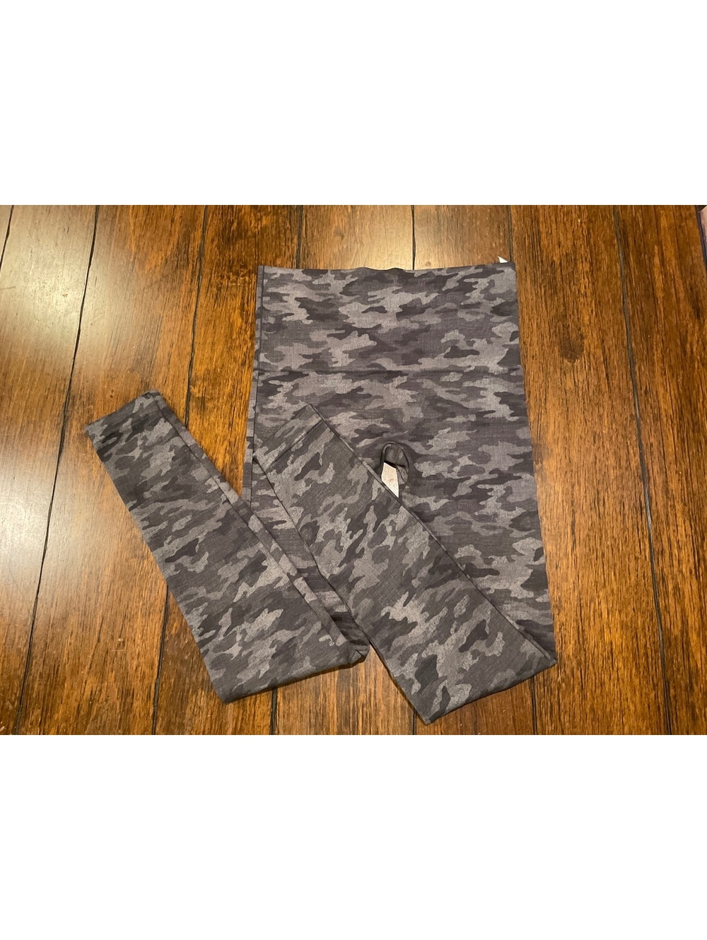 SPANX Look At Me Now Seamless Leggings Size L Gray Heather Camo High Rise EUC